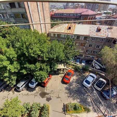 Gevorg'S Appartment Єреван Екстер'єр фото