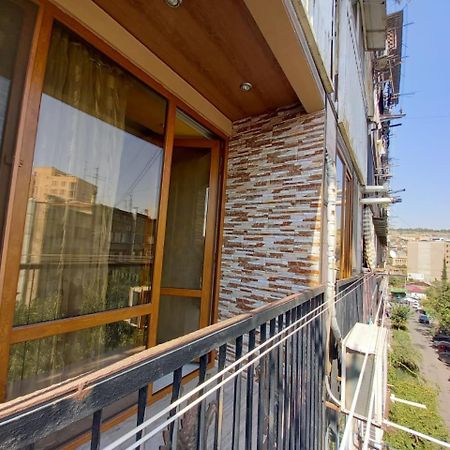 Gevorg'S Appartment Єреван Екстер'єр фото