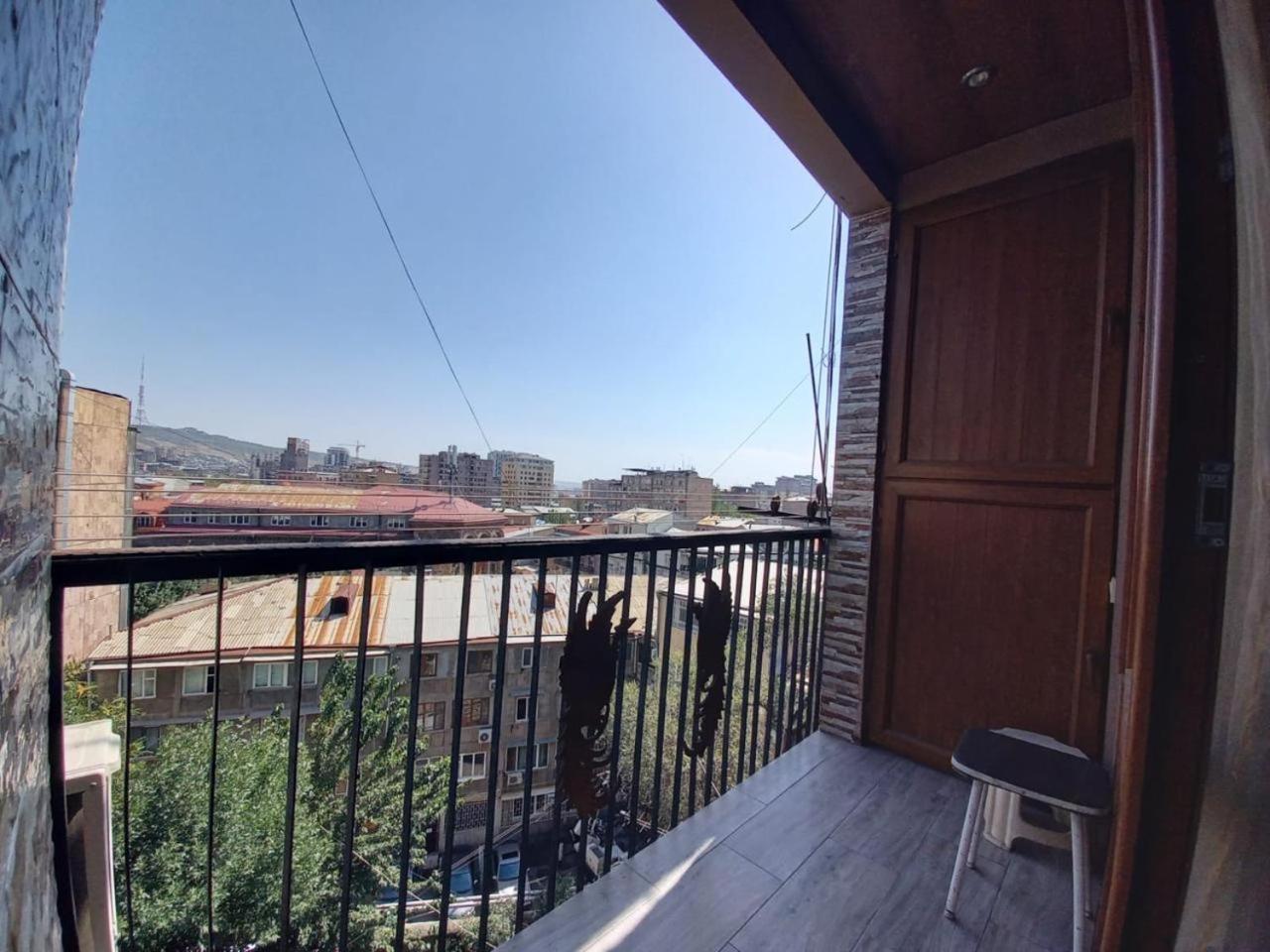 Gevorg'S Appartment Єреван Екстер'єр фото